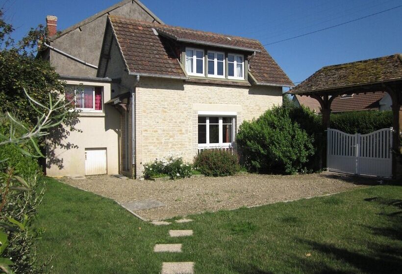 بنسيون Gîte Le Cottage
