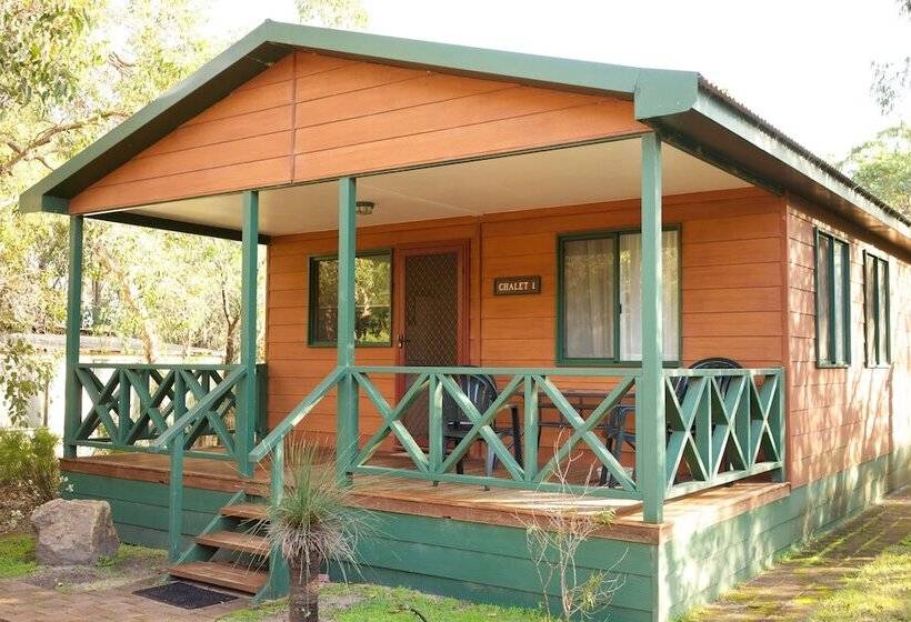 منتجع Gracetown Caravan Park