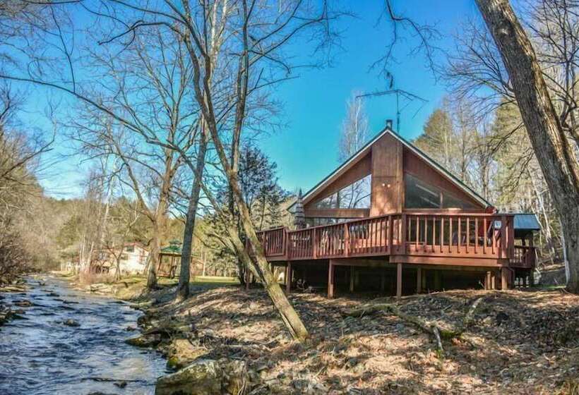Creekside Retreat