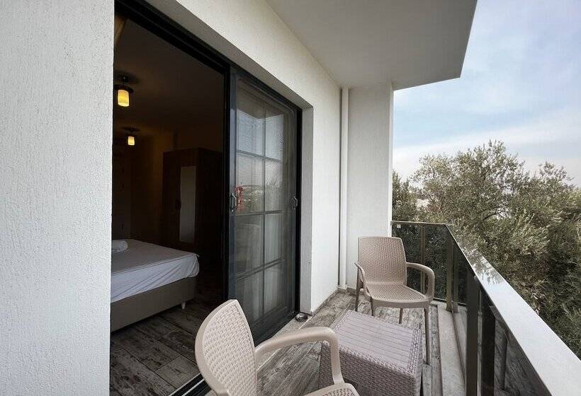 Deniz Otel