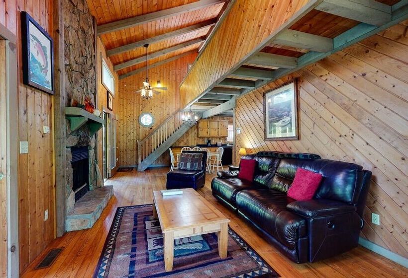 Fish Trap Cabin