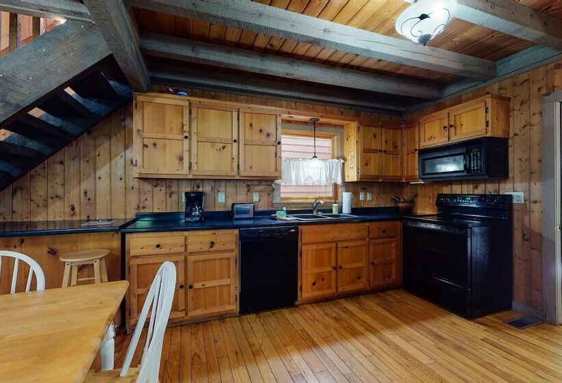 Fish Trap Cabin