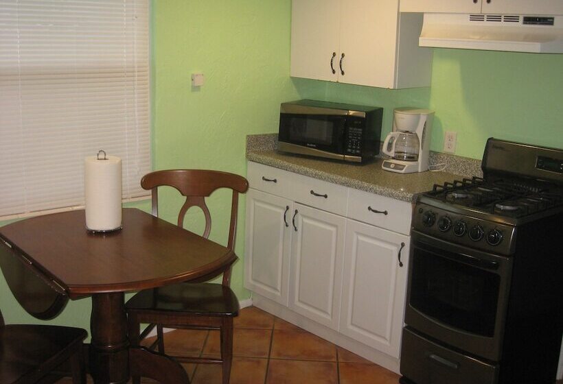 Flip Flop Cottages