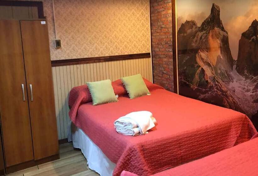 Hostal Bauer Centro