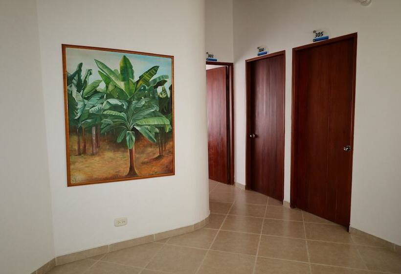 هتل Ayenda Torre 2