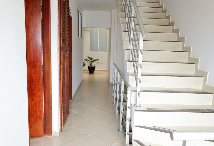 هتل Ayenda Torre 2