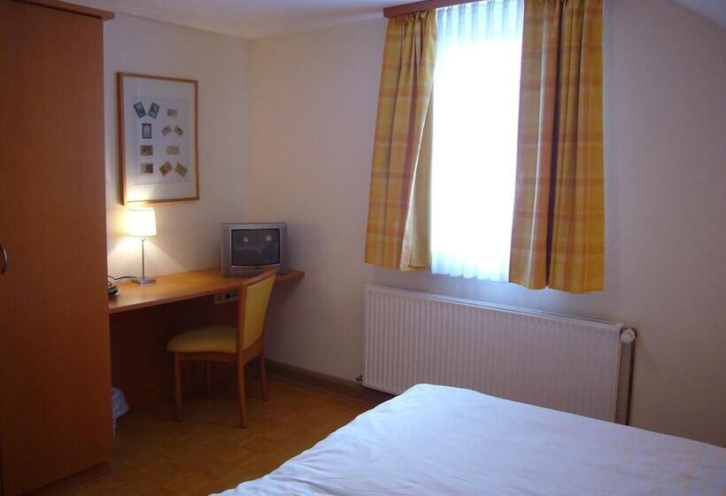 فندق Deutsches Haus