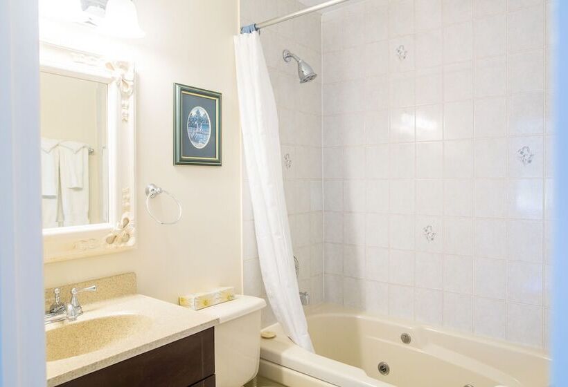 هتل Kindred Spirits Inn & Cottages
