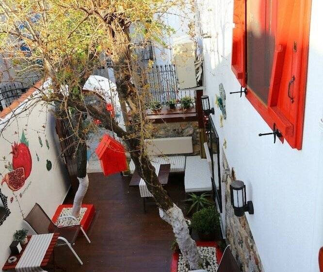 هتل Nar Pansiyon Cafe