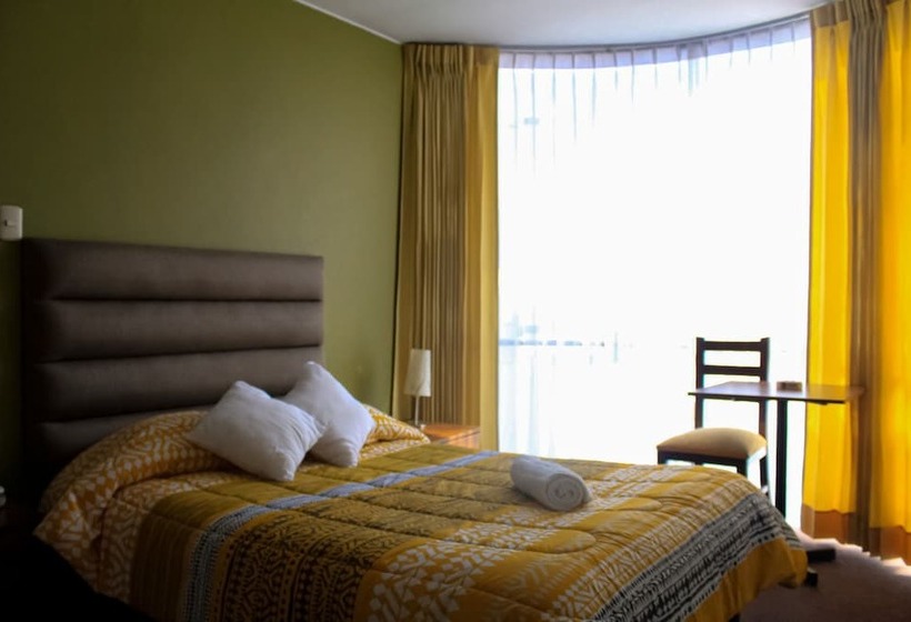 호텔 San Felipe Suites