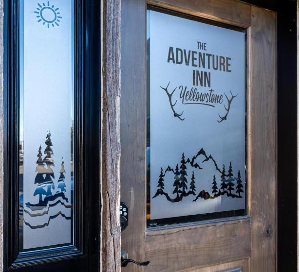 בית מלון כפרי The Adventure Inn Yellowstone
