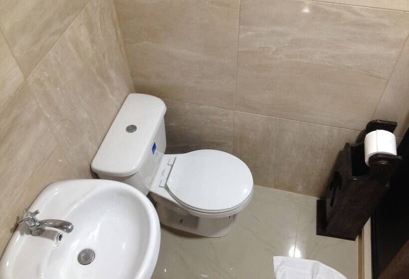 Liahs Hotel & Spa