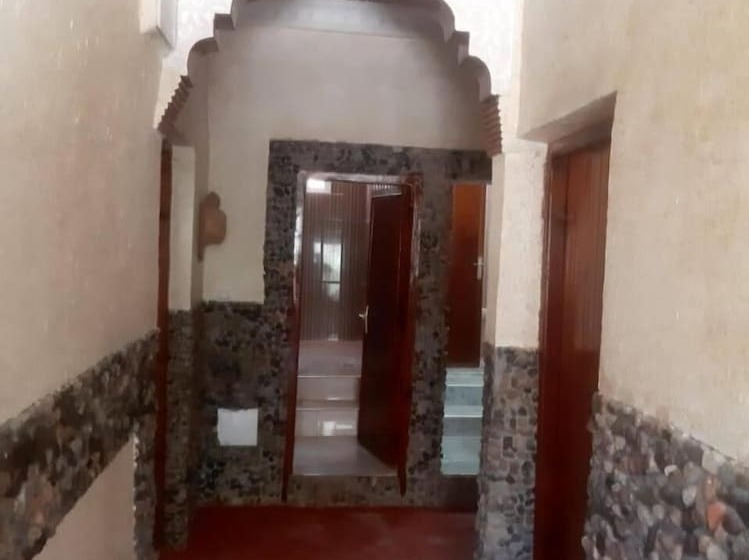 ペンション Auberge Toubkal Amsouzart Aitst Idar