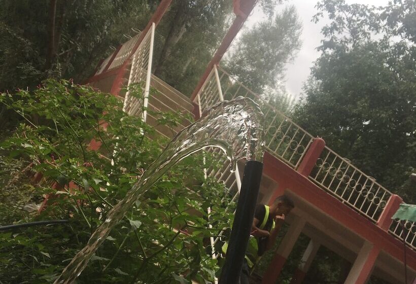 ペンション Auberge Toubkal Amsouzart Aitst Idar