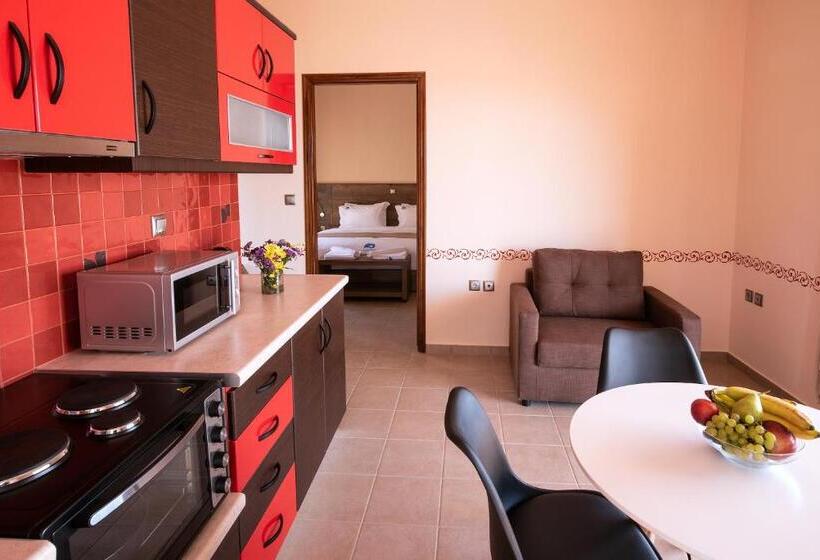 پانسیون Cyrenia Guesthouse