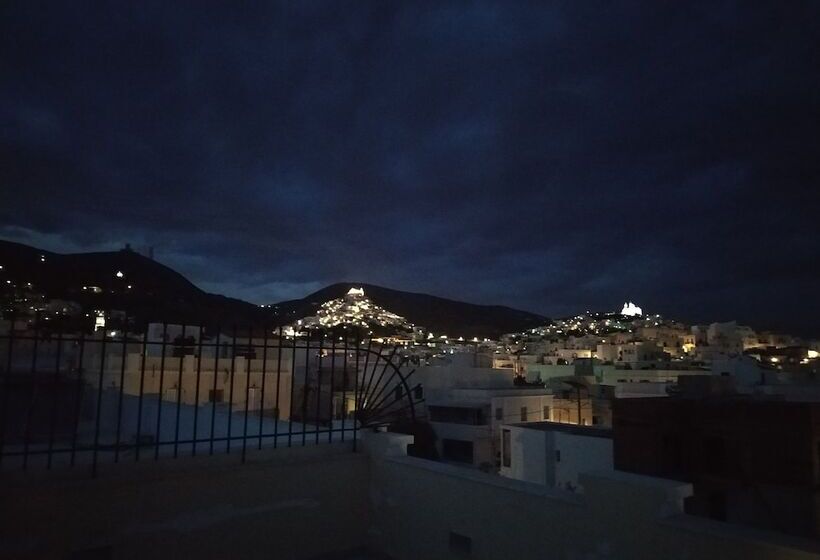 پانسیون Fiera Guesthouse