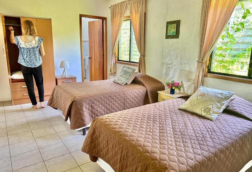 پانسیون Jean's Home