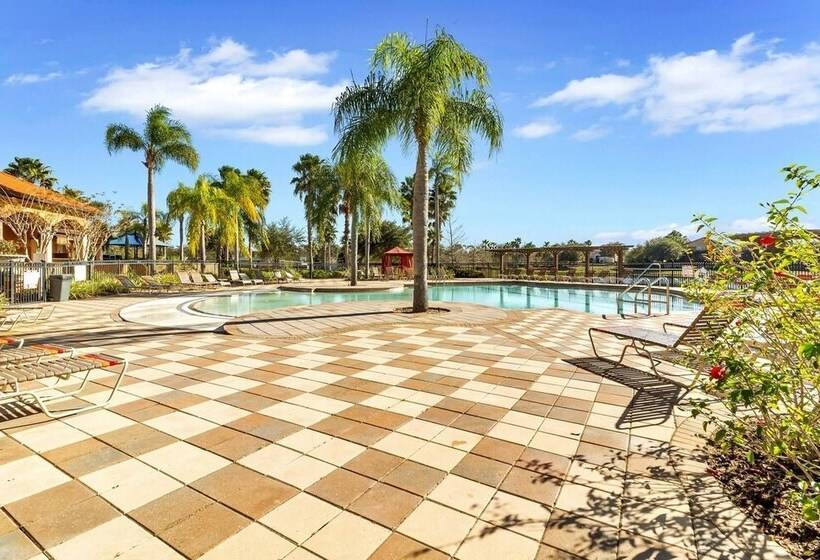 Davenport 6bd/5.5ba Pet Friendly Poolhome #6av206