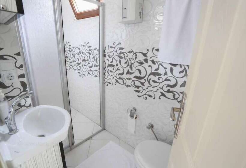 ホテル Kural Pansiyon