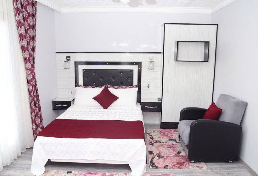 ホテル Kural Pansiyon