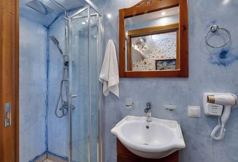 پانسیون Hamam Suites Portou