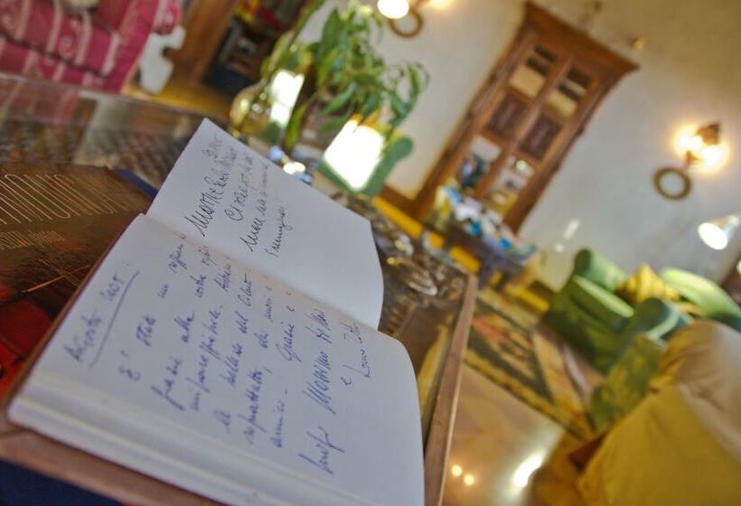 فندق Borgo Riccio