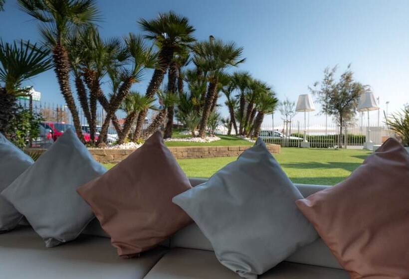 فندق Continental