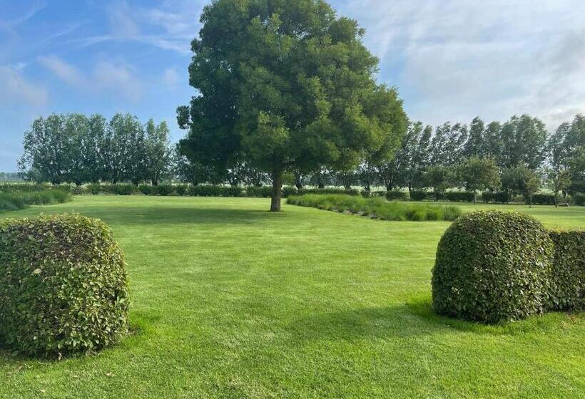 فندق Huyshoeve