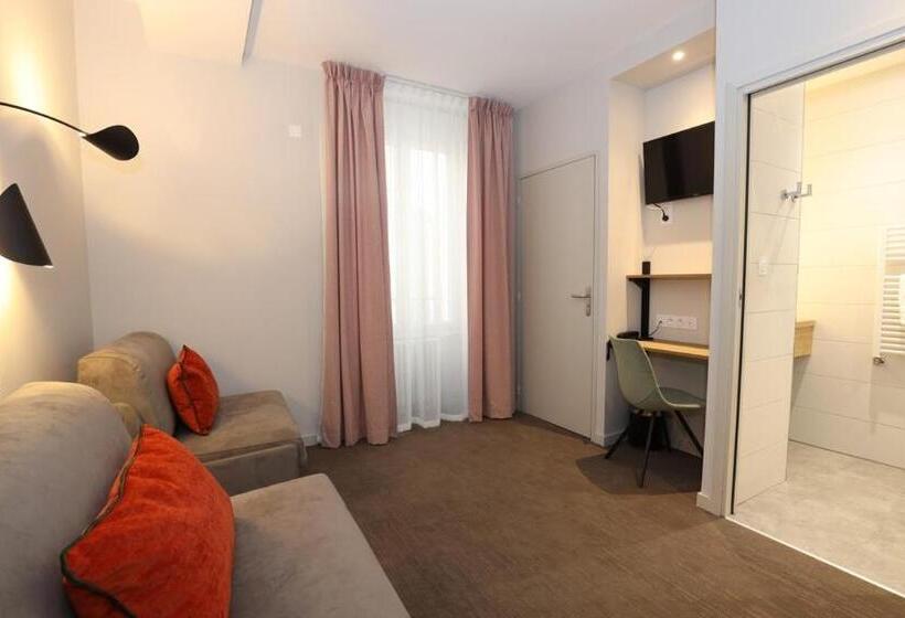 فندق La Capelle Millau