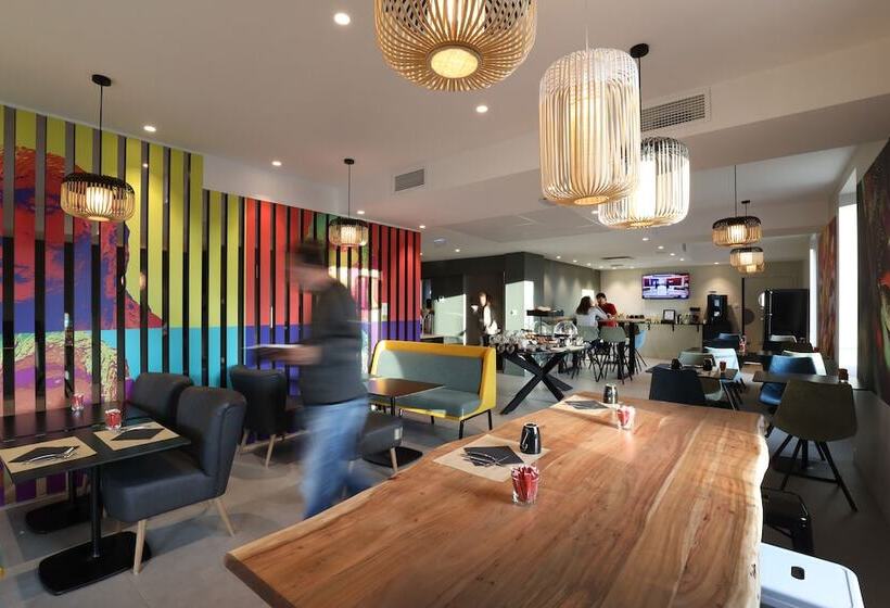 فندق La Capelle Millau