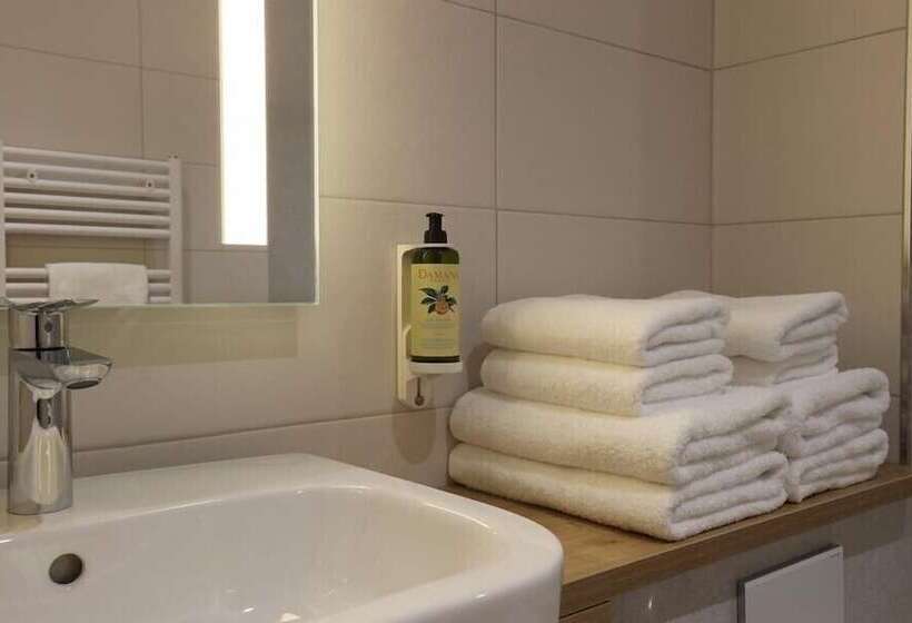 فندق La Capelle Millau