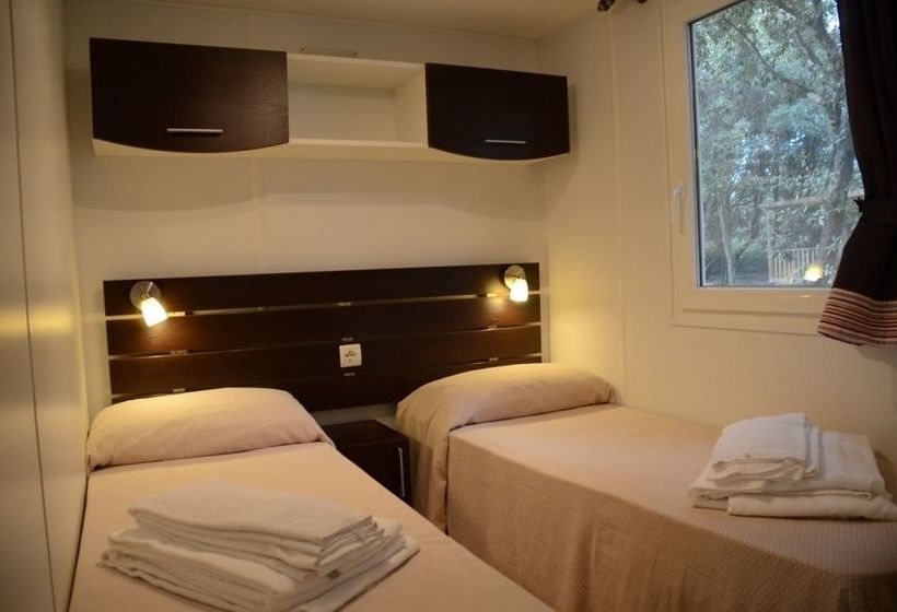 בית מלון כפרי Camping Village Parco Della Gallinara