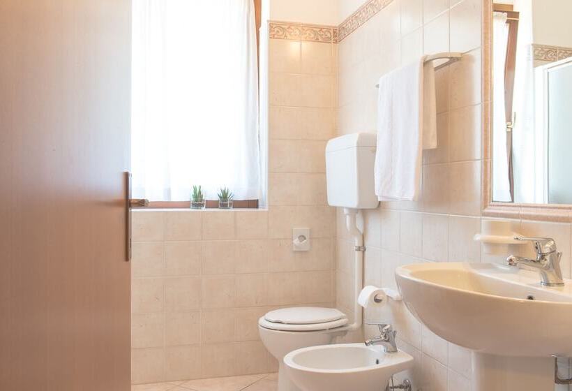 فندق Residence La Pertica