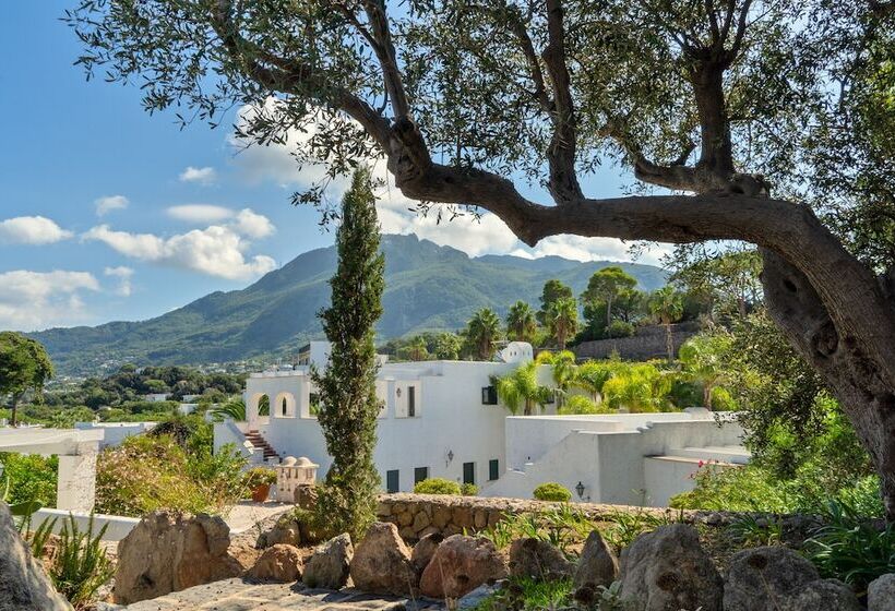 منتجع Botania Relais & Spa   The Leading Hotels Of The World