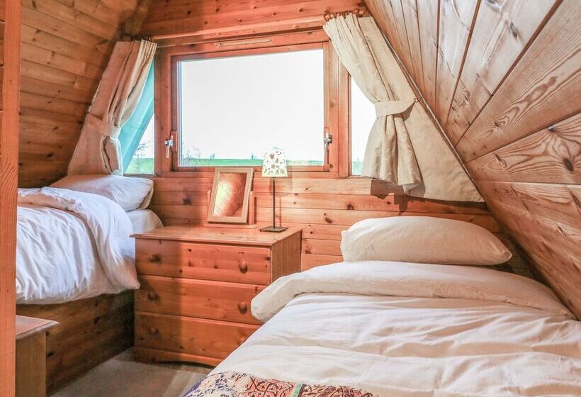 Rose Lodge