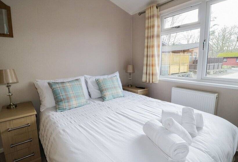 22 Thirlmere