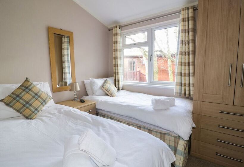 22 Thirlmere