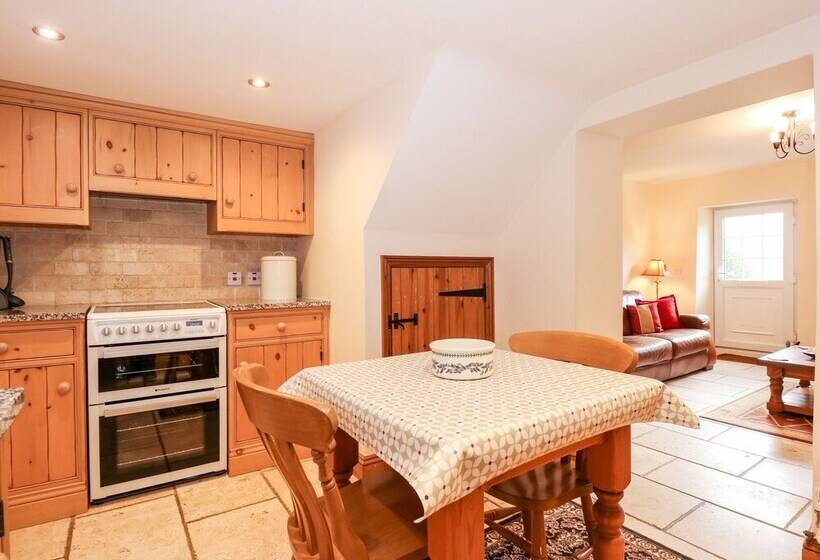 Kath's Cottage