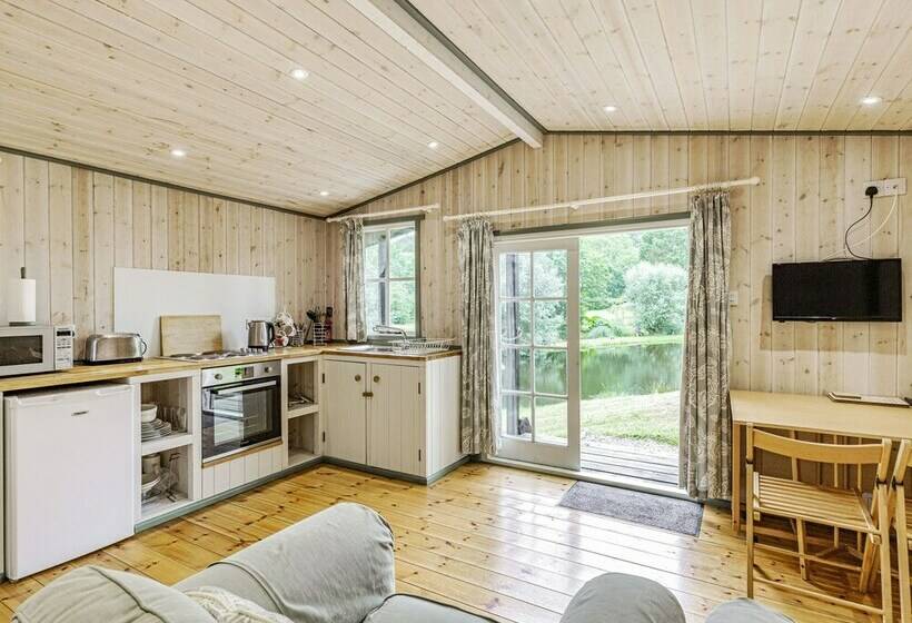 Lakeside Cabin