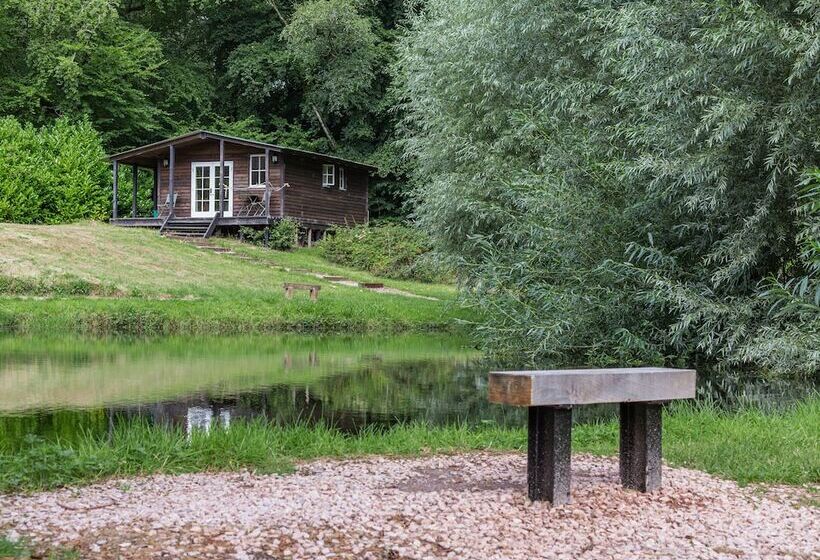 Lakeside Cabin