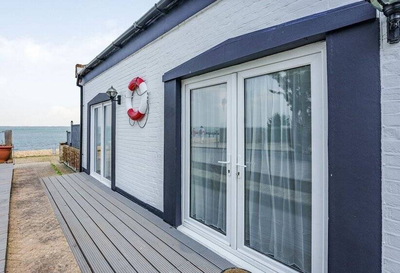West Sea View No 4