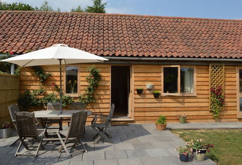 민박 Cotenham Barn