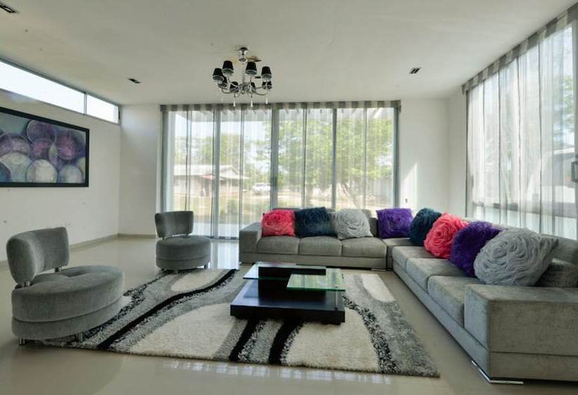 تختخواب و صبحانه Villas Anuhur