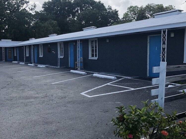 فندق Bay Breeze Inn Bradenton Downtown