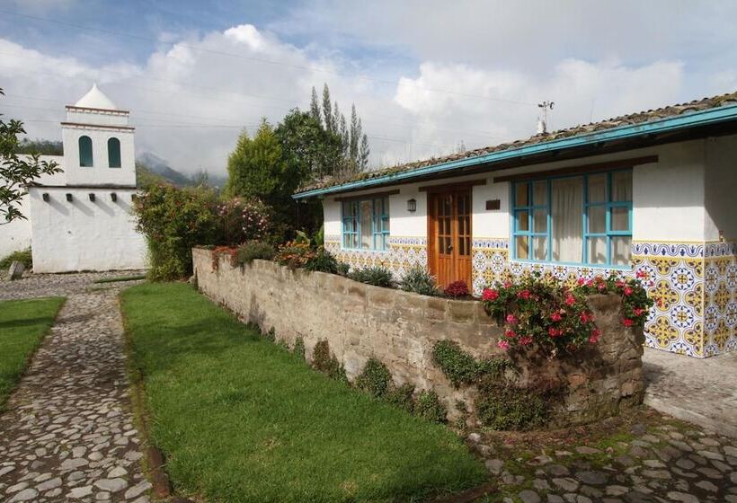 בית מלון כפרי Las Palmeras Inn