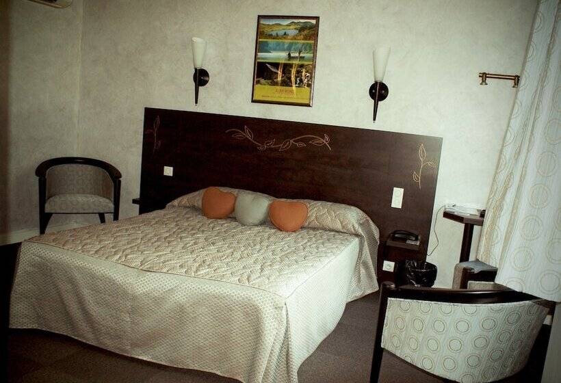 בית מלון כפרי Auberge Du Palais