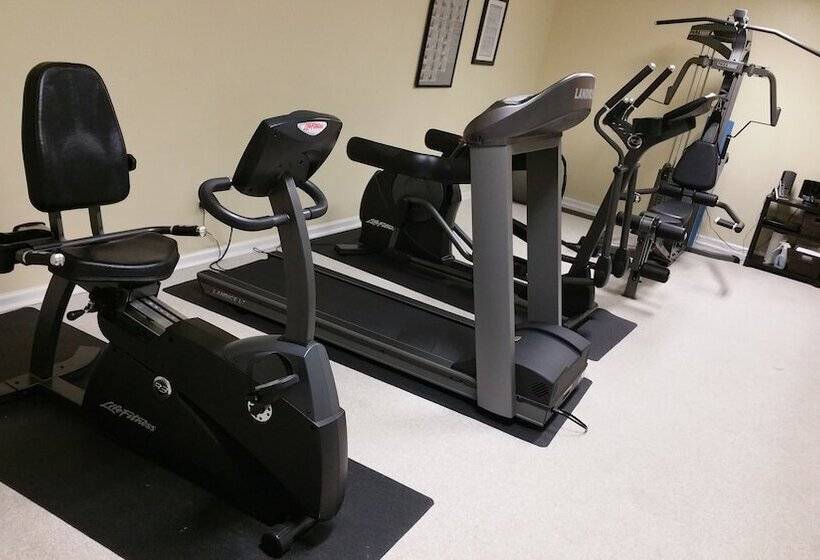 فندق The Village At Pocono