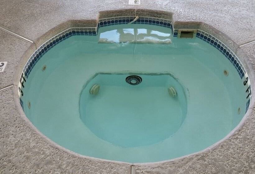 فندق The Village At Pocono