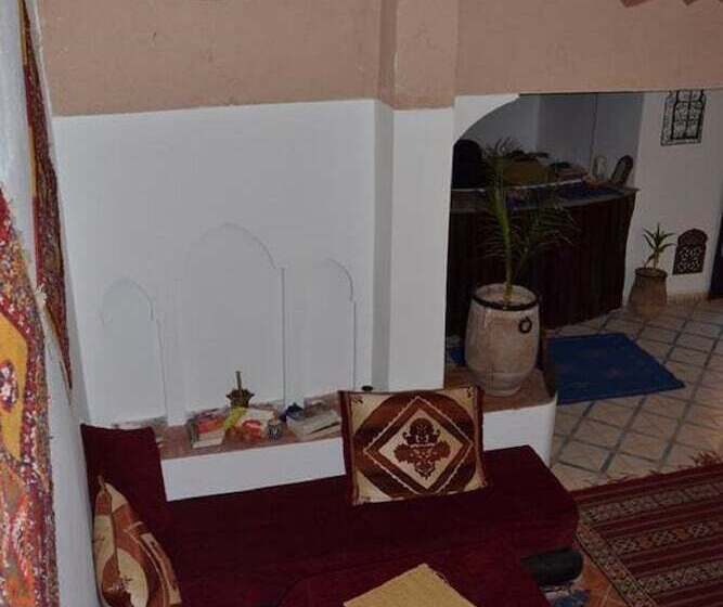 بنسيون Auberge Tissadrine