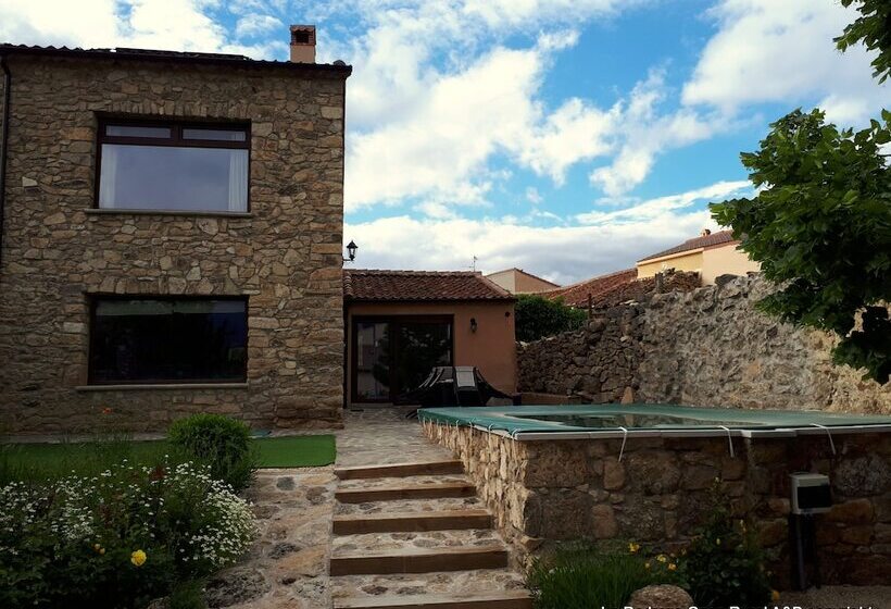 بنسيون La Pedraza Casa Rural
